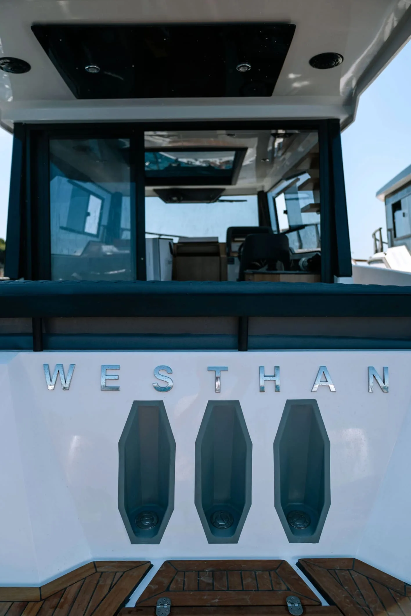 Westhan Yacht-11 Westhan Yacht 11