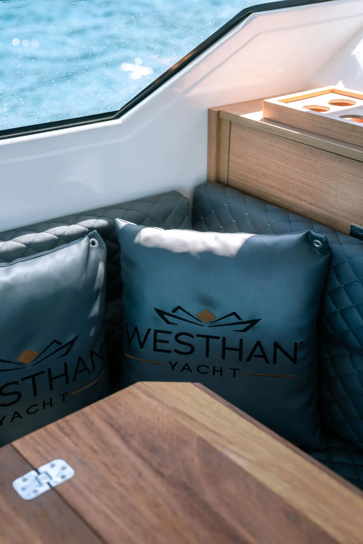 Westhan Yacht-8 Westhan Yacht 8